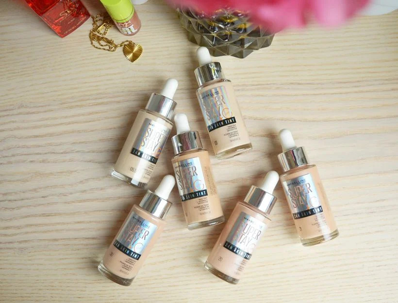 Plaj Makyajı için Fondöten Önerisi: Maybelline New York Super Stay Skin Tint Fondöten