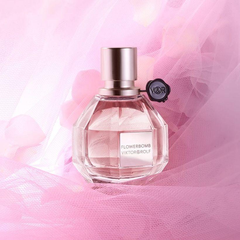 9-	Viktor & Rolf – Flowerbomb