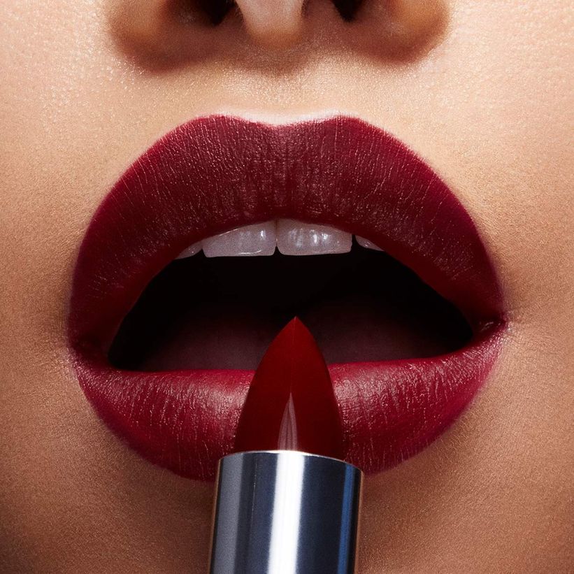 Maybelline Color Sensational 975 Divine Wine Bordo Ruj