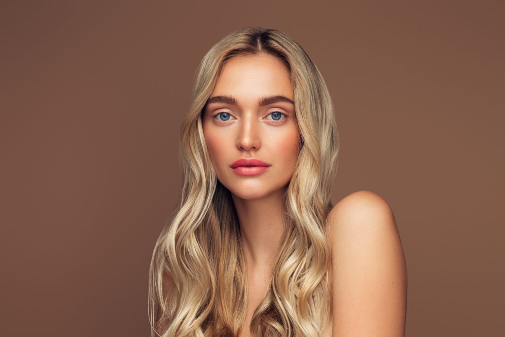 Tiramisu Blonde Saç Rengi Kimlere Yakışır