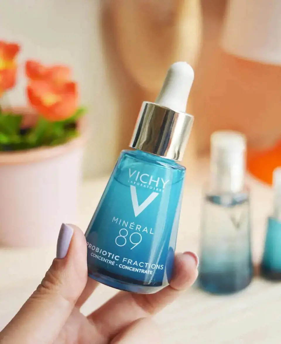 Mineral 89 Probiotic Fractions Aydınlatıcı ve Yenileyici Serum