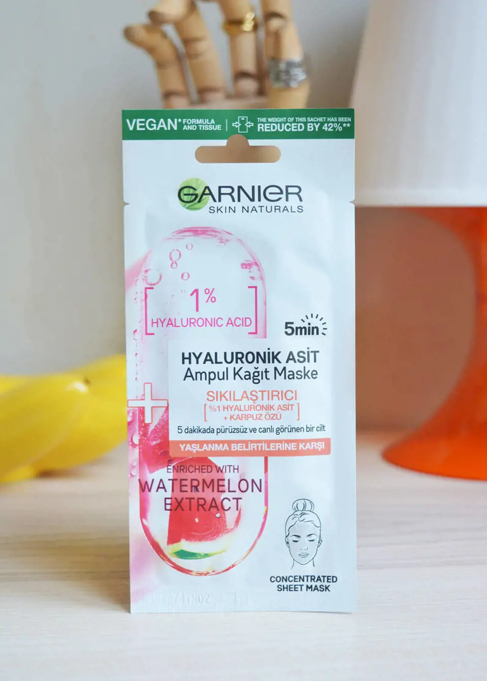 Garnier Hyaluronik Asit Ampul Kağıt Yüz Maskesi