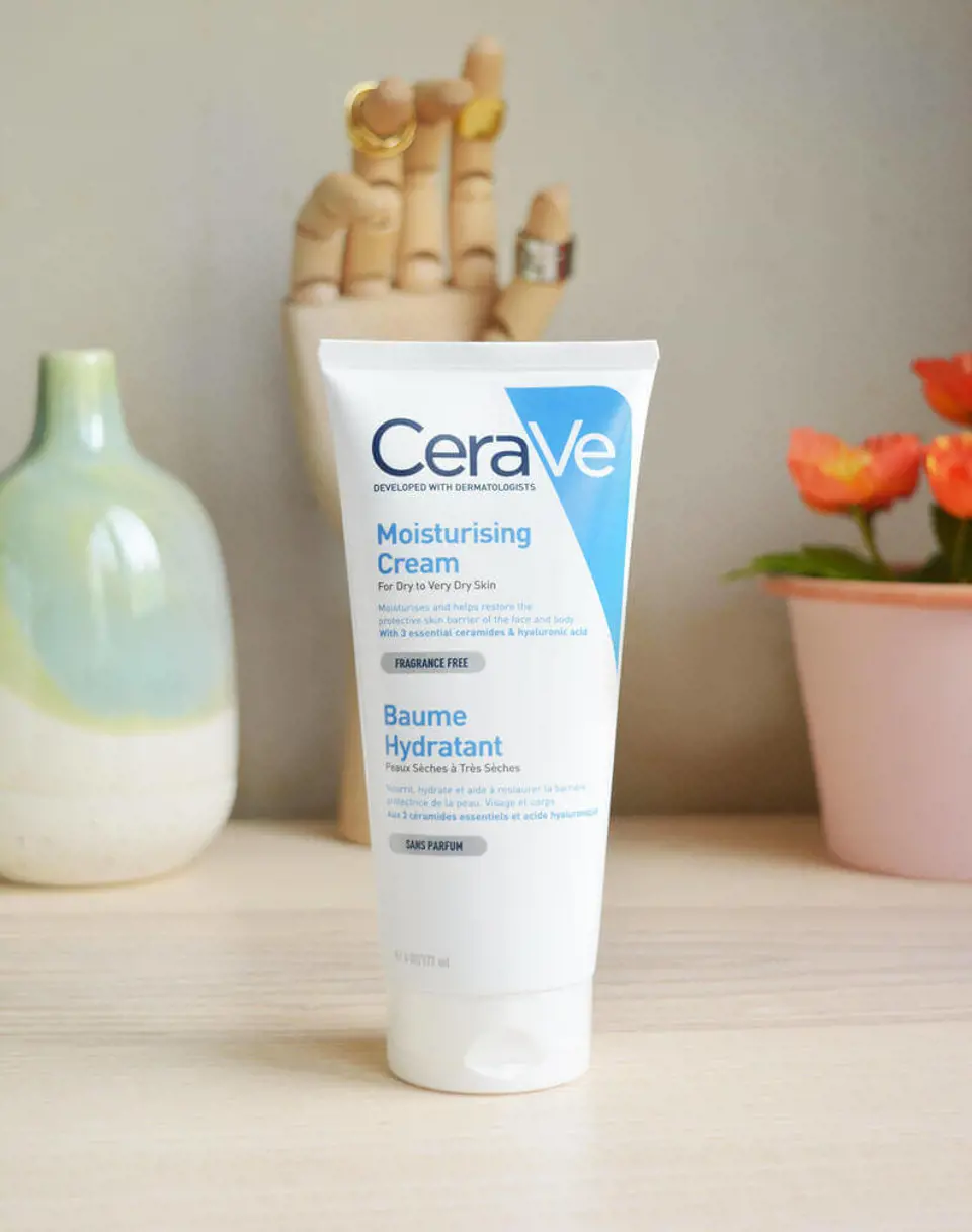 CeraVe Yüz Kremi SPF 50