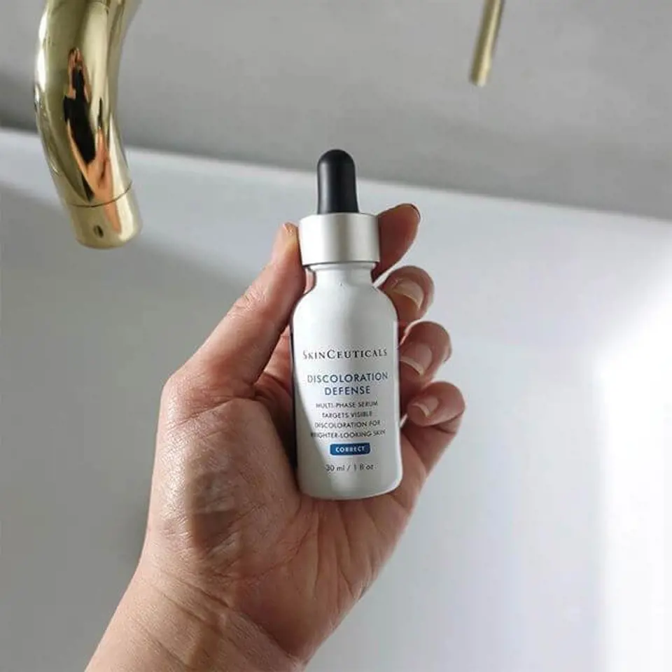 SkinCeuticals Discoloration Defense Serum Kimler için Uygundur?