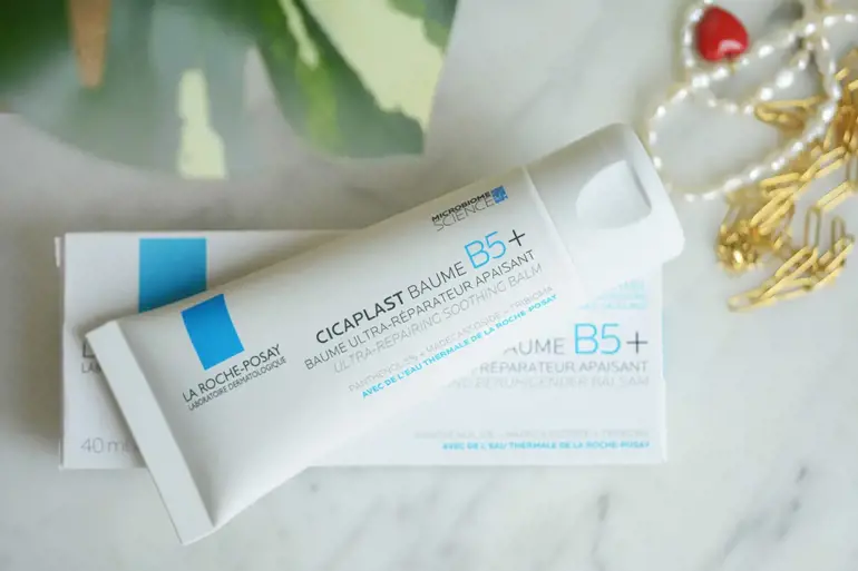 Sana Önerimiz: La Roche-Posay Cicaplast Baume B5+ Yatıştırıcı ve Onarıcı Bakım Kremi!