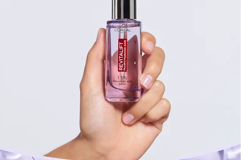 Dolgunluk Kaybına Çözüm Önerisi: L'Oreal Paris Revitalift Filler %1.5 Saf Hyaluronik Asit Kırışıklık Karşıtı Serum