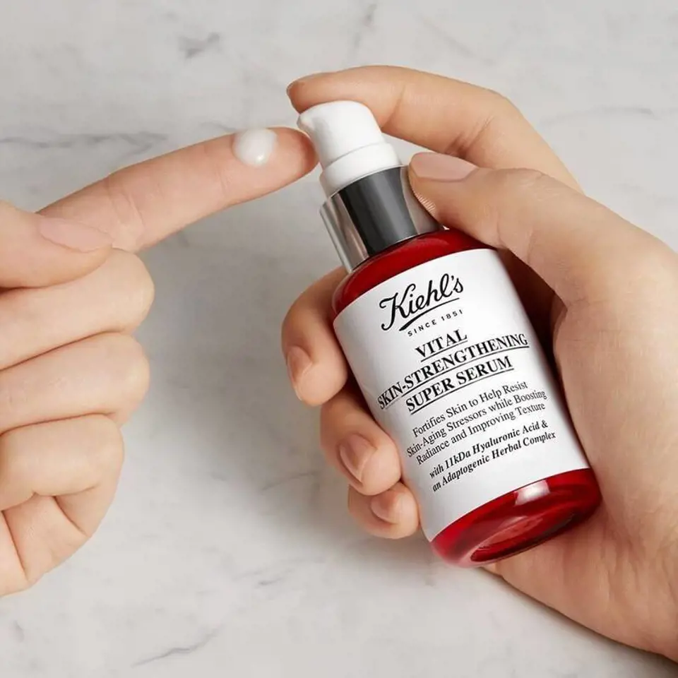 Serum: Kiehl’s Vital Skin-Strenghtening Super Serum