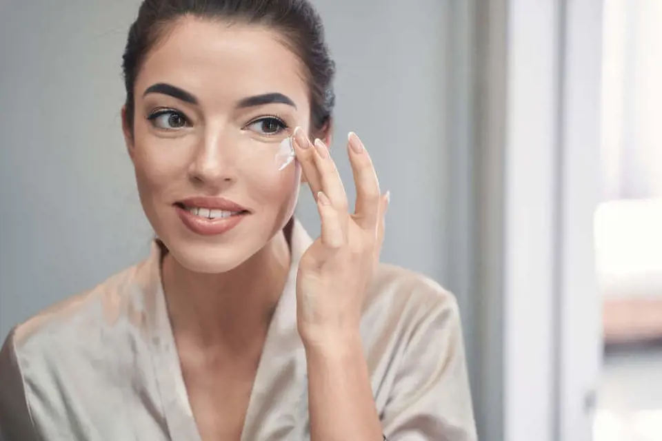 Retinol Sandviçi Tekniğini Kimler Kullanmalı?