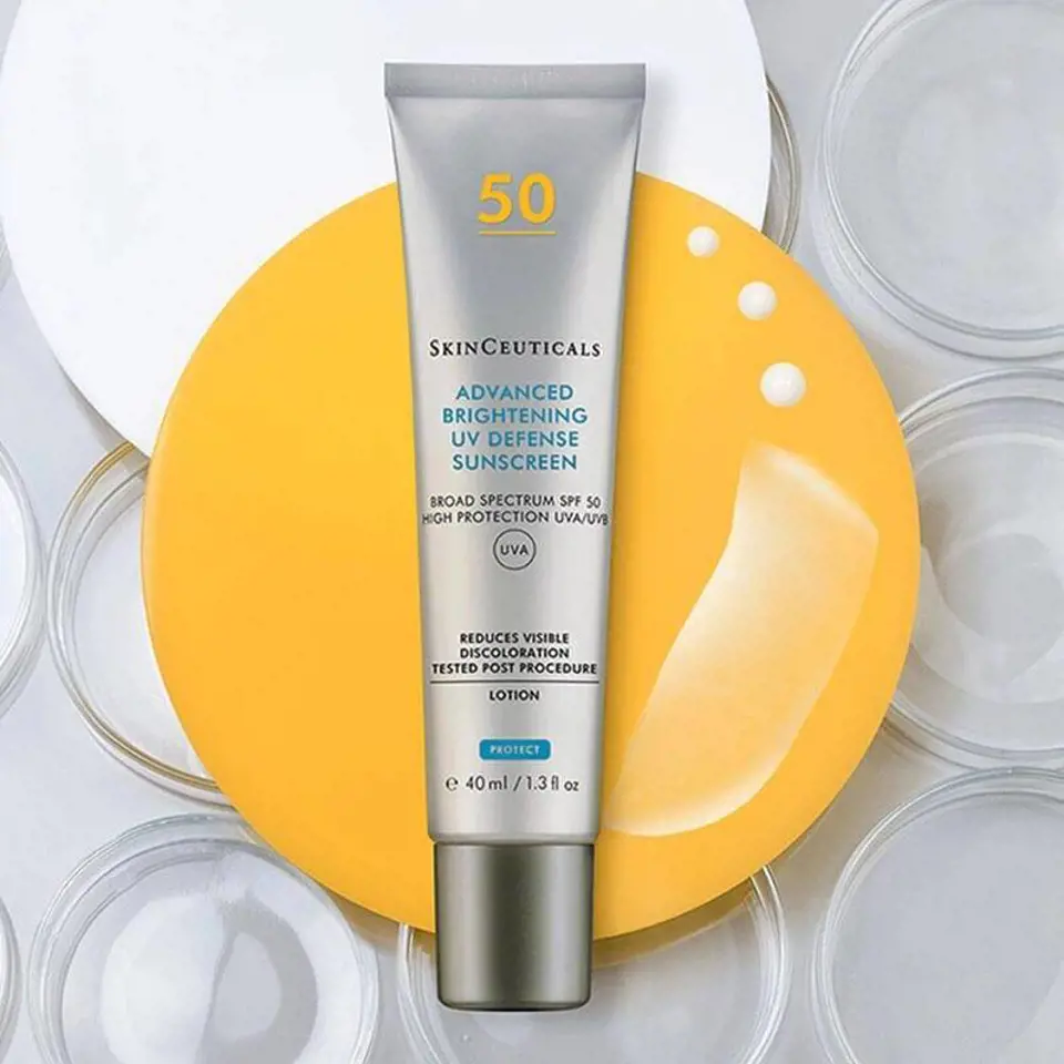 SkinCeuticals Advanced Brightening UV Defense SPF 50