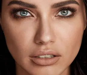 Tek Marka Makyaj: Maybelline Ürünleri ile Günlük Makyaj