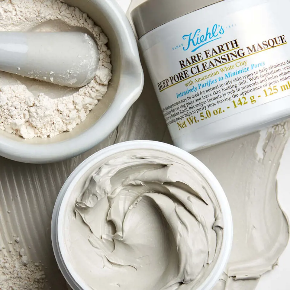 Gözenekler için maske: Kiehl’s Rare Earth Deep Pore Cleansing Masque