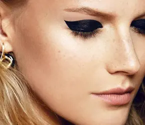 Eyeliner konusunda uzmanlaşmak için bilmen gereken her şey!